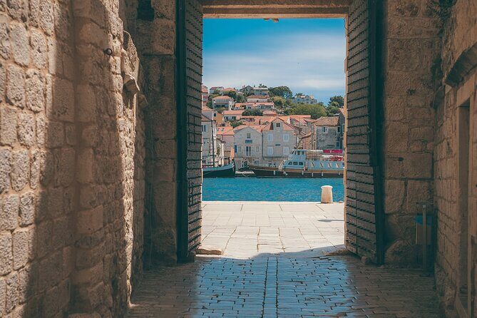 Best of Split & Trogir: Private VIP Tour with Local Guide - Grgur Ninski and the Roman-to-Medieval Story Mix
