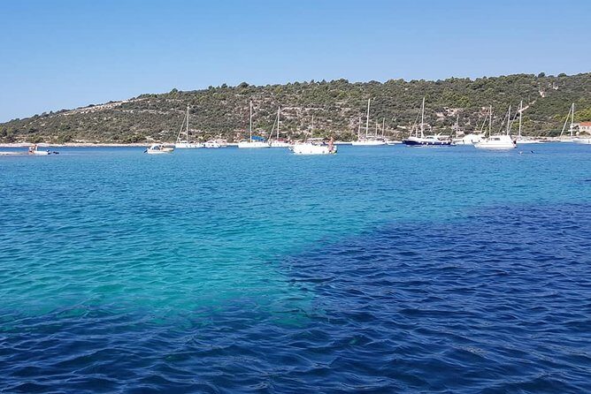 "Blue Lagoon" Half day Chill out tour from Split - Maslinica island: the scenery stop with a satisfying time block