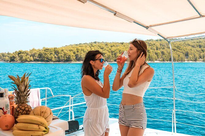 Blue Lagoon, Trogir & Čiovo catamaran tour with Food and Drinks - Čiovo and Fumia Bay: swim stop plus lunch onboard