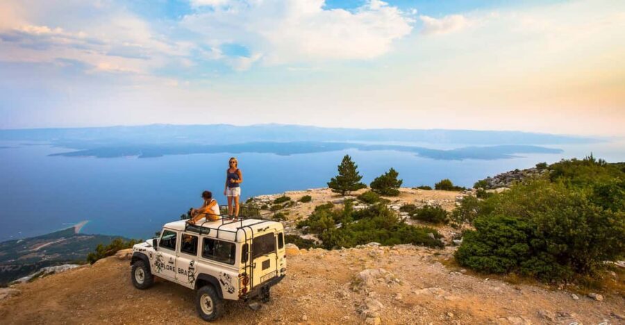 Brač: Island Exploration Tour by Four-Wheel Drive Jeep - Lunch above Milna at a farm and winery: grilled food plus island wine