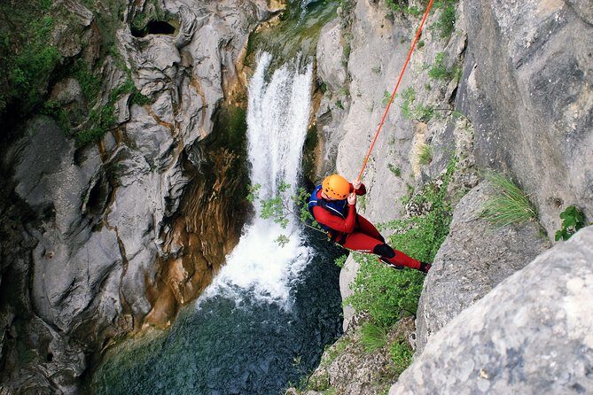 Canyoning advanced on Cetina river from Omiš - Zadvarje Lookout, Gear-Up, and the Safety Briefing Moment