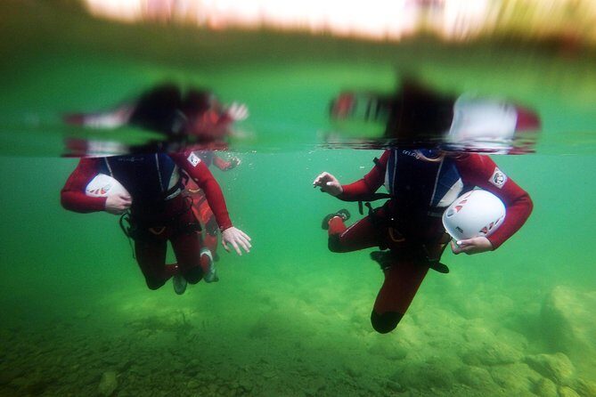 Canyoning basic on Cetina river from Omiš - Zadvarje and your equipment/safety briefing