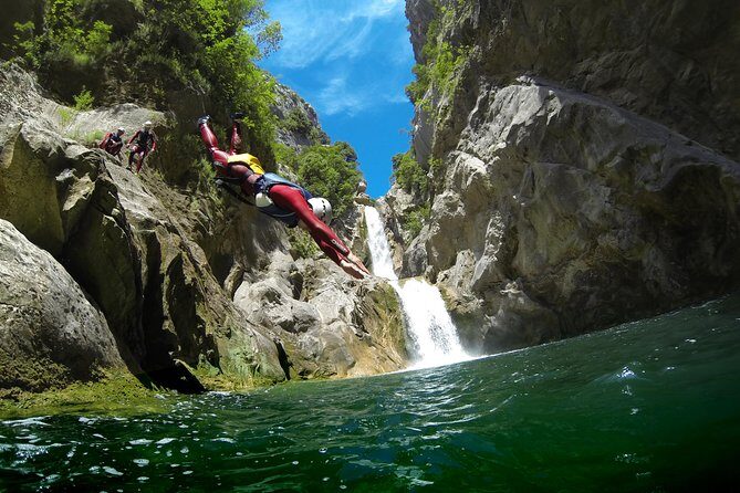 Canyoning basic on Cetina river from Omiš - Cetina canyon at depth: walking, jumping, and rapids