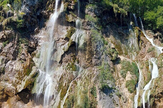 Day Trip to Plitvice lakes From Split - How the Group Pacing Works: Photos, Walking Pace, and Your Spot in the Flow