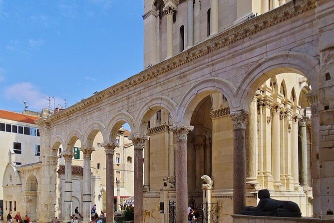 Discover Split's Hidden History - Guided Walking Tour - Stop 1: The Peristyle of Diocletian’s Palace as the palace’s living “heart”