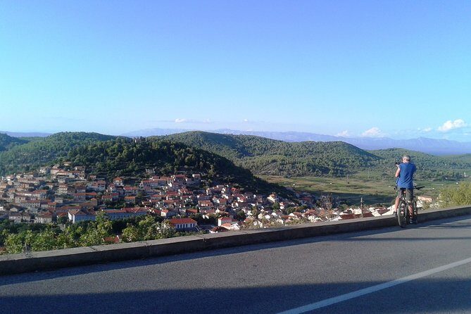 Electric bike - day rentals Split, Sinj - Price and value: about $34 for a full day of electric freedom