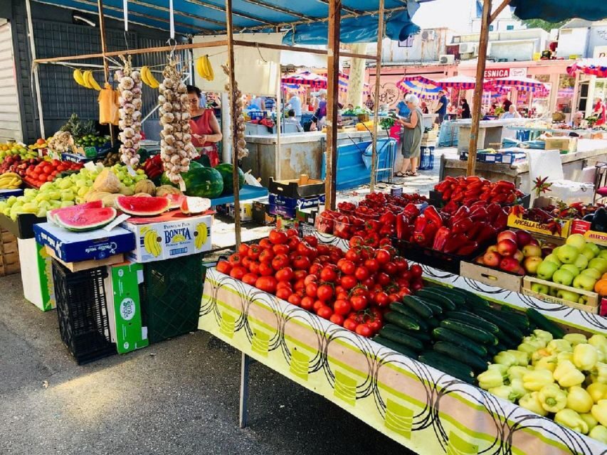 Food Tour in Split ( Small Group) - Entering Split through the Green Market