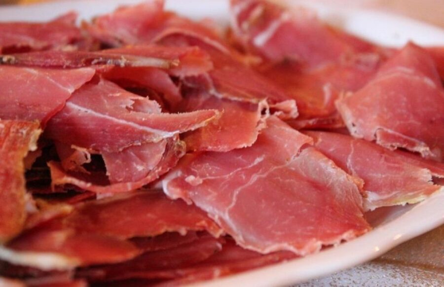 Food Tour in Split ( Small Group) - What makes the small group format worth it