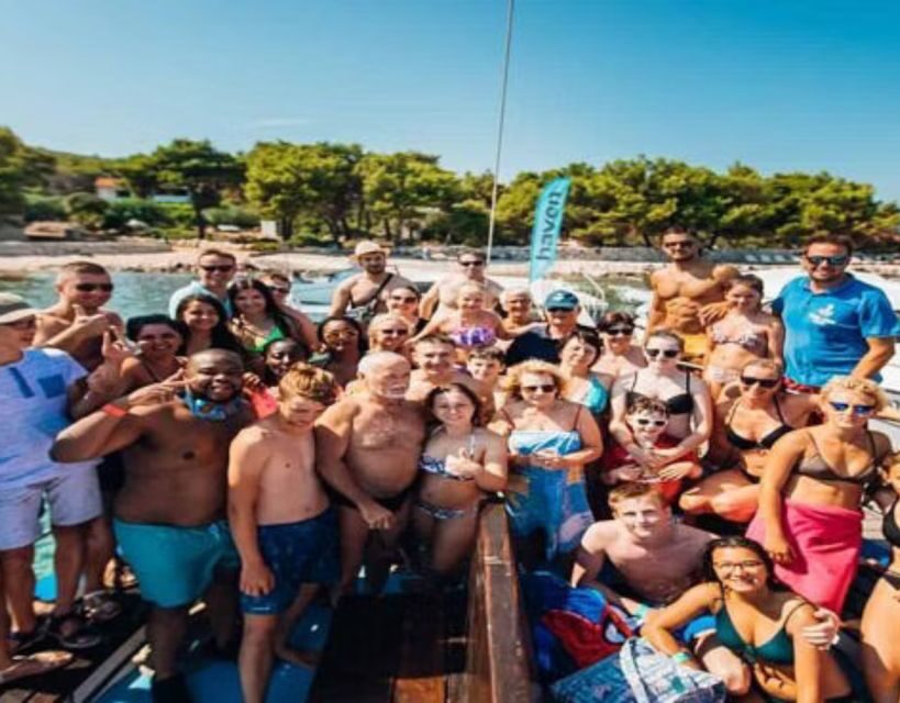 From Split: Islands & Blue Lagoon Cruise with Lunch & Drinks - Key points worth knowing before you book
