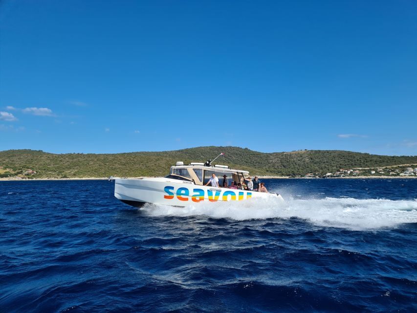 From Split: Luxury Cabin Boat Tour to The Blue Cave and Hvar - Snorkeling at the Blue Lagoon near Budikovac