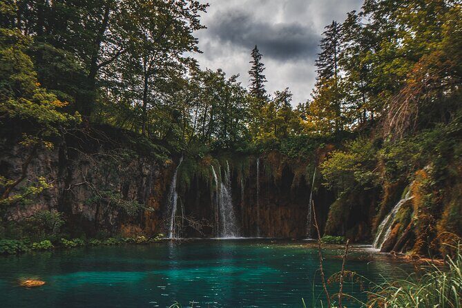 From Split: Self-Guided Plitvice Lakes Day Tour with Boat Ride - From Split at 7:30 am: what the day looks like in real life