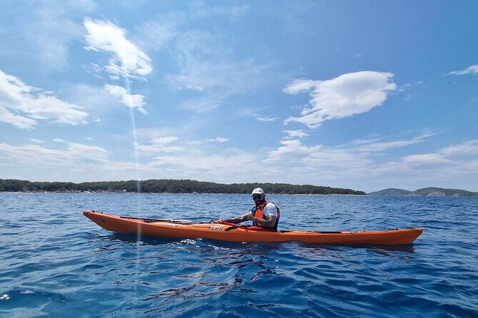 Half-day kayak tour from Hvar town - Pakleni Islands by kayak: why this half-day beats big boats