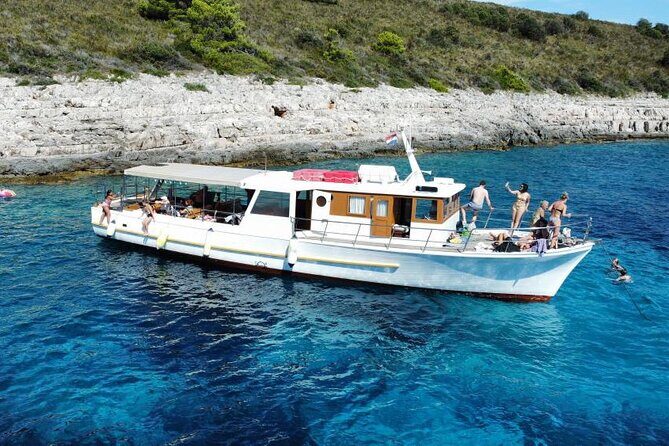 Half Day Private Group Boat Tour in Croatia - Why this Hvar private boat day feels different