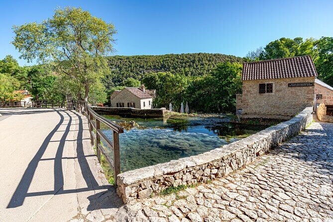 Krka Waterfalls & Dalmatian delights from Split or Trogir - Pace, group size, and transport: what your day will feel like