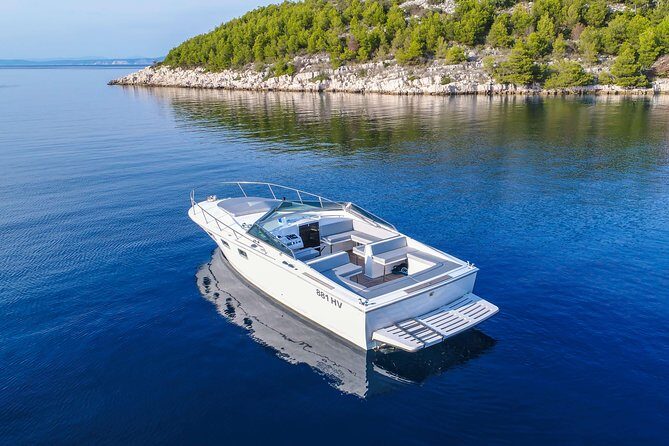 Luxury Blue and Green Cave private tour - What’s included on board (and what to bring)