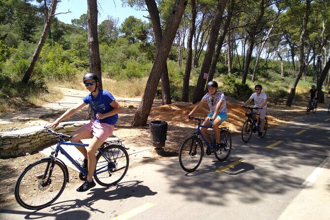 Marjan Park & Split City Bike Tour - Stop 3: Diocletian’s Palace ride with Riva promenade context