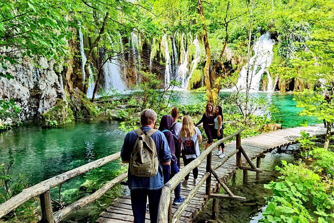 Plitvice Lakes Guided tour with Entrance ticket included - What to bring (and what to skip) for a smoother day