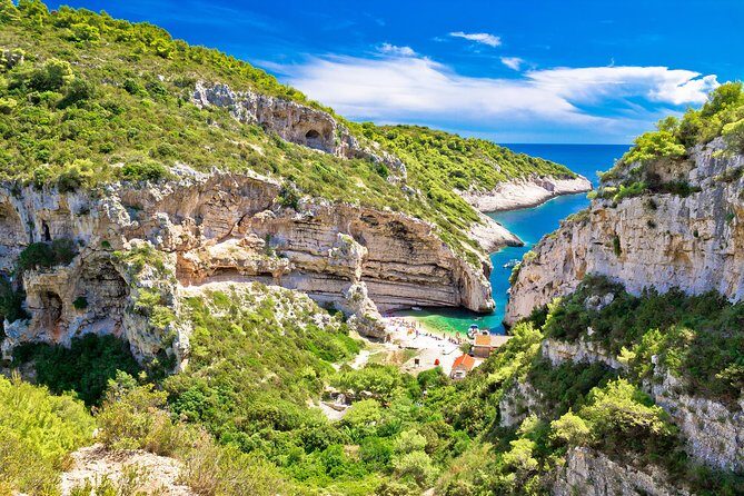 Private Blue Cave Tour from Split, Brač, Trogir and Hvar - Stop 5: Pakleni Islands and Palmizana Bay—lunch and a proper break