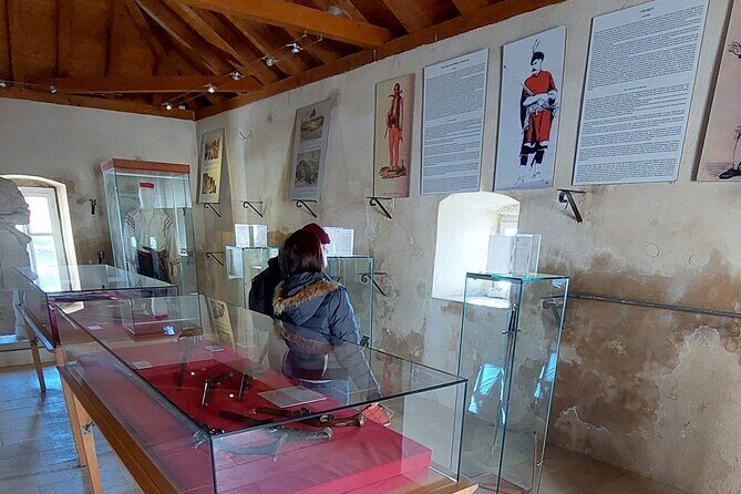 Private Day Trip - Klis-Salona-Trogir - Trogir Old Town tour: two hours that feel like a real walk