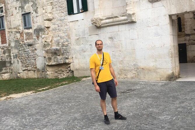 Private History and Trivia Walking Tour by a Local Guide - City Museum at Papalić Palace and the Game of Thrones connection