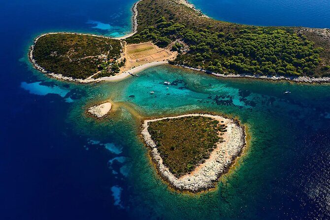 Private Hvar Island E-Bike Tour (Self-Guided) - Stop 3: Stari Grad (former Pharos, 2 hours of old-town time)