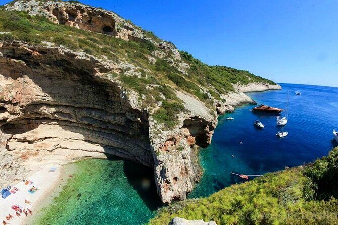 Private Hvar Island E-Bike Tour (Self-Guided) - Route experience: quiet roads, lavender views, and battery reassurance
