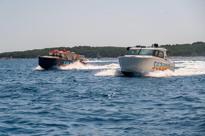 Private Luxury Boat tour for 12 from Split, Brac, Trogir, Hvar - Pickup and the rhythm of the day