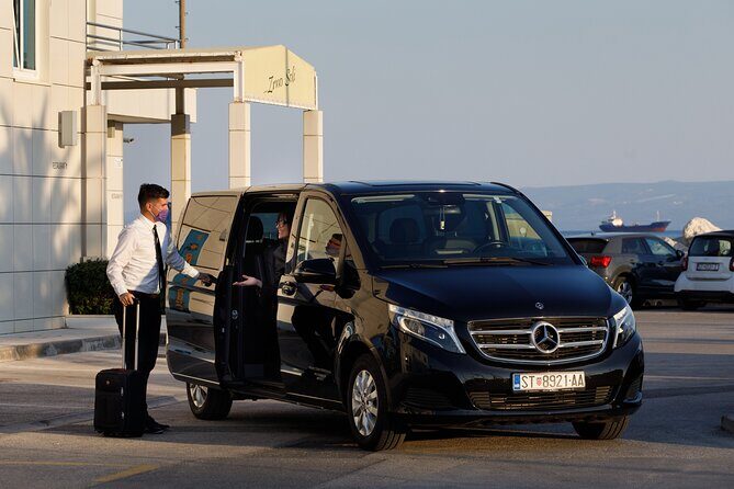 Private Luxury Transfer from Split to Zagreb - Rest Stops on Request, Plus the Rules of the Car