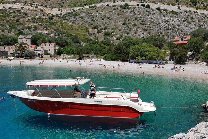Private Red Rocks and Pakleni Islands beach hopping speedboat tour - Entering Hvar’s south coast by speedboat, not a ferry