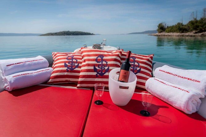 Private speedboat tour to Blue cave, Vis and Hvar - Key highlights you should know before you go