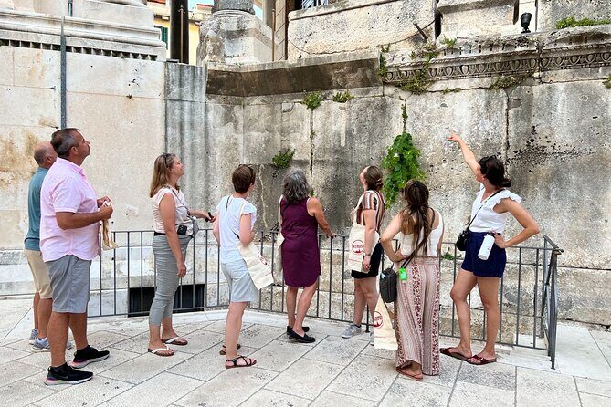 Private Split: Visit Diocletian Palace & Taste Food at the Market - Peskarija atmosphere: the fish market edge