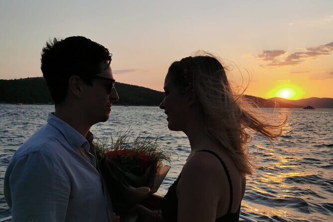 Private Sunset Tour from Split + Bottle of Wine Included - Tito’s villa and Marjan Hill: the view that feels personal