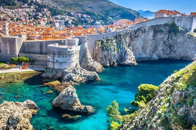 Private Transfer from Split Airport to Makarska - Using the driver for quick local context (without overpaying for tours)