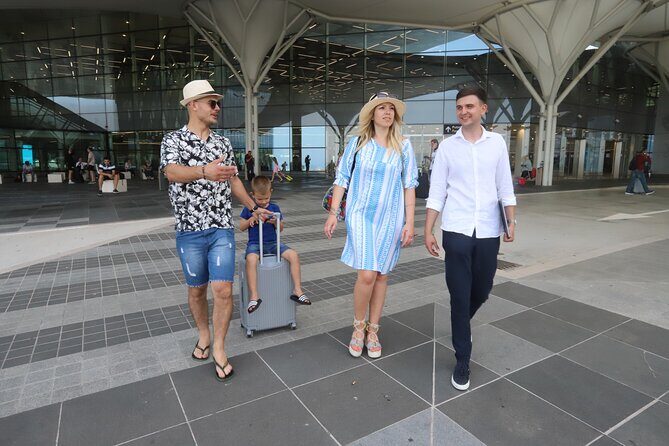 Private Transfers from Split Airport to Split - Meet the Driver: Signs, Luggage Help, and Local Tips