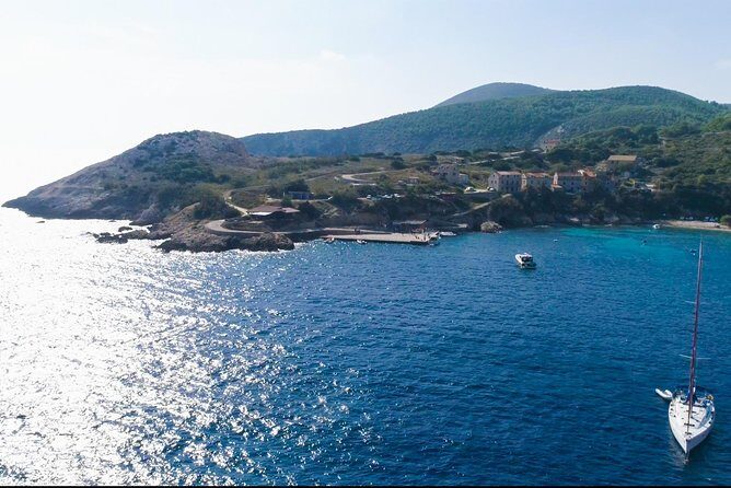 Private VIP Blue Lagoon and 3 Islands Tour - Private boat day from Split: what makes it VIP