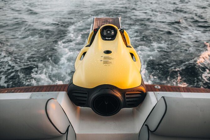 Private Yacht Tour From Split-Explore Adriatic Islands - Milna: sea-level sightseeing plus optional coffee/drinks