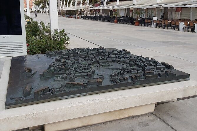 Sightseeing Split's Roman Ruins: A Self-Guided Audio Tour - Diocletian’s Palace Highlights: Cellars, Mosaics, and the Triclinium