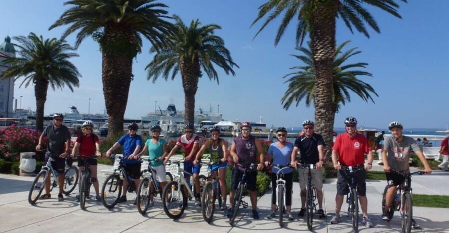 Split 3-Hour Guided Bike Tour - Starting at the Red Adventures area and rolling into Old Town