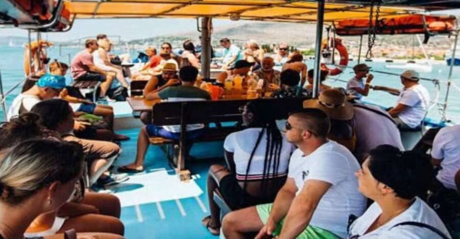 Split: Blue Lagoon Boat Trip with Lunch, Wine and Snorkeling - Key Points That Make This Trip Worth Your Time
