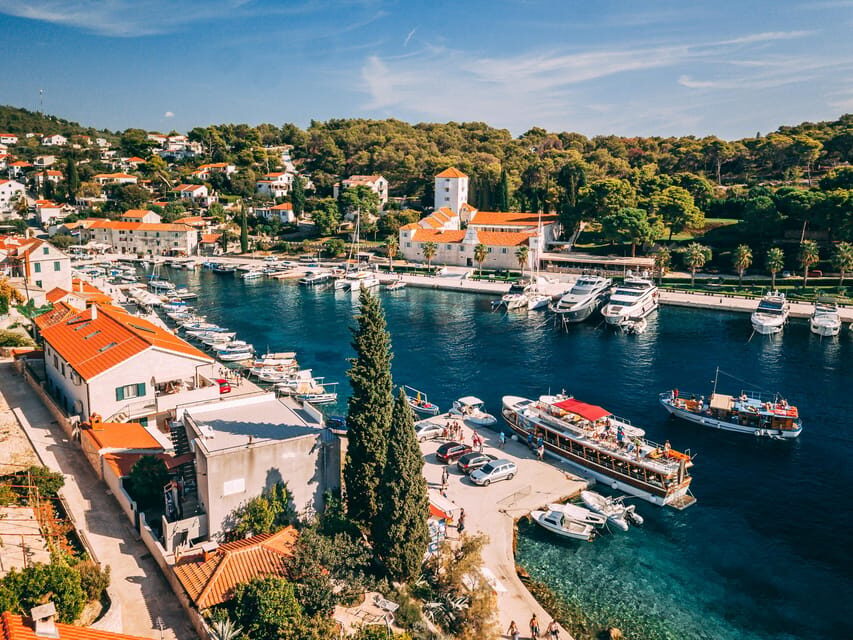 Split: Blue Lagoon, Shipwreck and Šolta with Food and Drinks - Food and drinks: what’s included (and what costs extra)