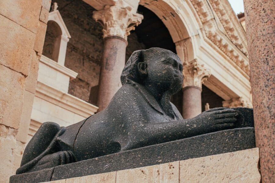 Split: Diocletian's Palace Private walking tour - The Private Format: Maximum 10 People, Real Questions