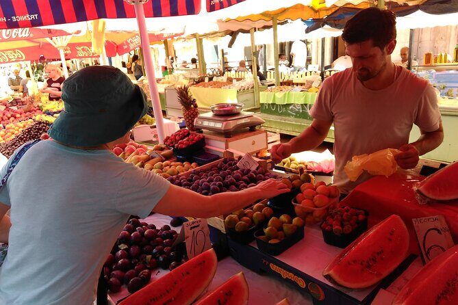 Split: Food Tasting Small Group Tour - Food Included - Golden Gate start and the Riva promenade stroll