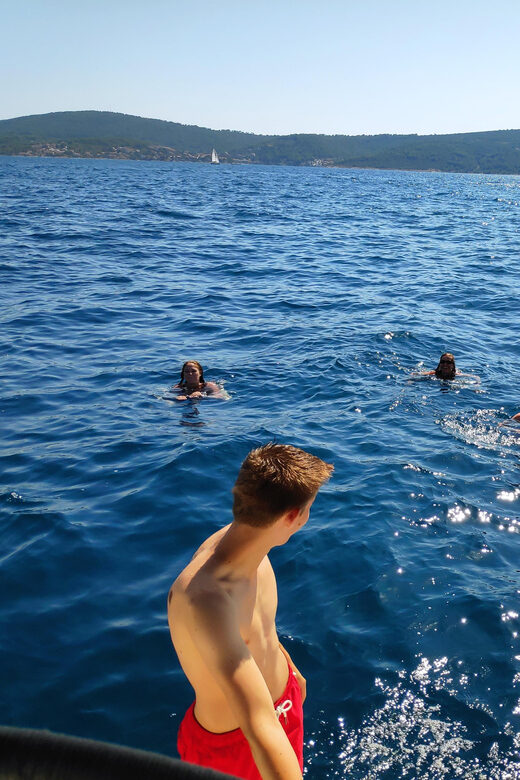 Split: Half Day Sailing Tour with Swim Stop, Snacks and Wine - The swim stop in a secluded cove (and how snorkeling fits)