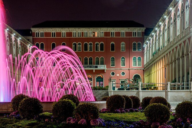 Split highlights – Evening walking tour - Small Group Size and Local Guidance: What You’re Paying For