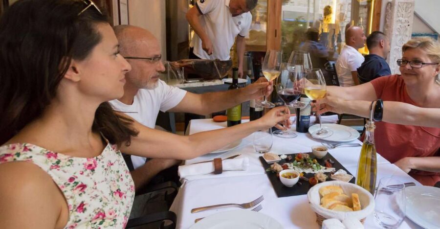Split: Historical & Gastro Treasures Tour with Green Market - Key moments that make this tour worth it