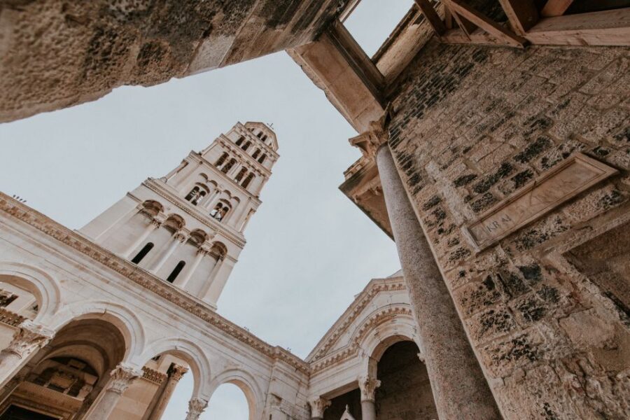 Split: Old City Guided Walking Tour - Where the walk begins on Split Riva