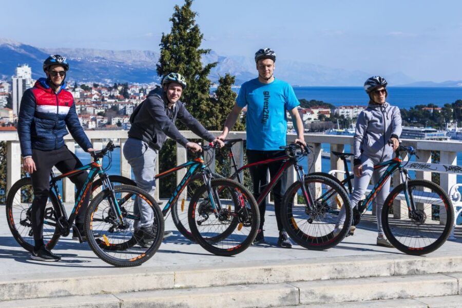 Split: Old Town and Marjan Park Bike Tour - Marjan Park Forest: shade, historical stops, and sea-view breaks