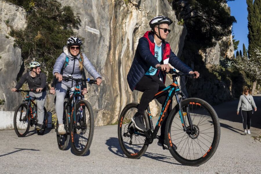Split: Old Town and Marjan Park Bike Tour - Ending at the Riva Promenade: your easy landing into everyday Split