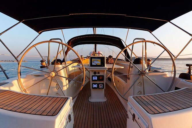Split: PRIVATE Full-Day Sail Yacht Cruise - Per group (up to 12)! - Cruise to Milna on Brac: Views Plus That Slow Adriatic Pace