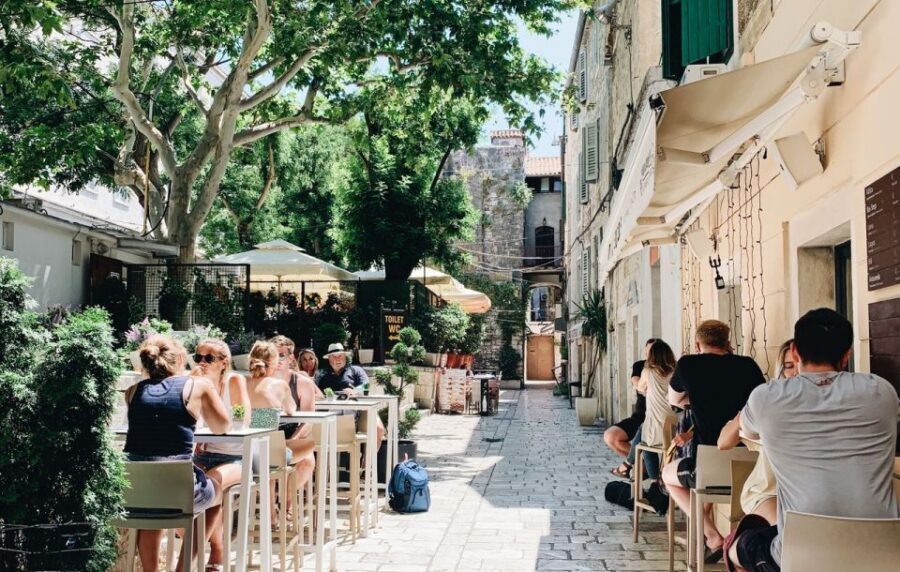 Split: Private Roman History & Market Tour - Gregory of Nin and the Golden Toe wish